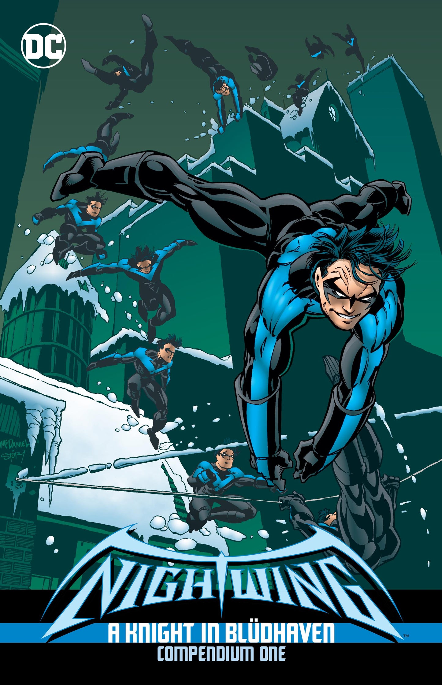 Nightwing: A Knight in Blüdhaven Compendium Book One